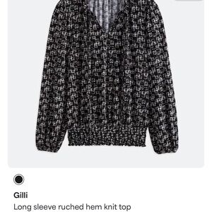 Gilli Monochrome Patterned Knit Blouse